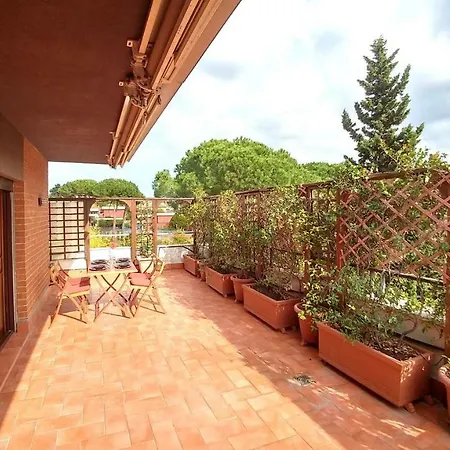 Terrace22 - Delizioso Attico Ben Collegato Róma